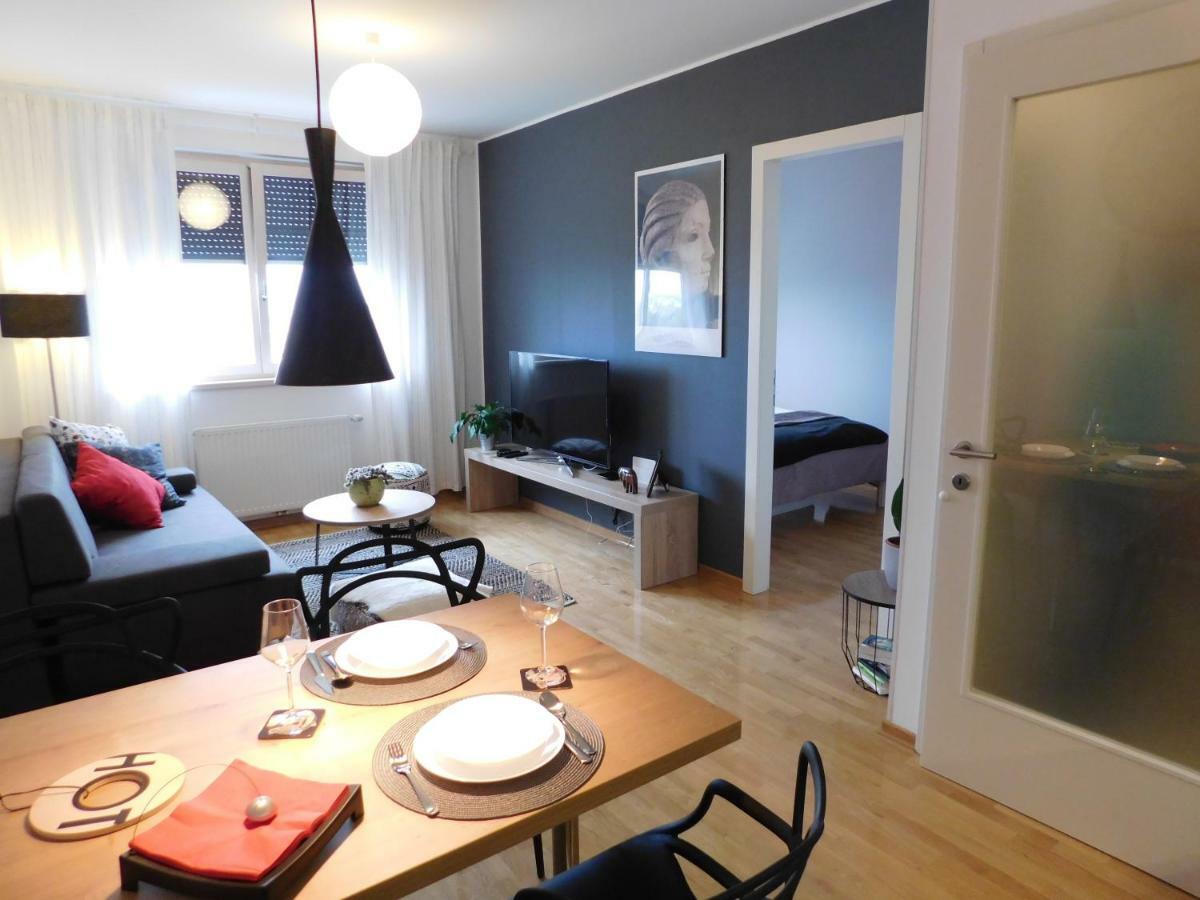 Apartman Nadja Arena Загреб Екстер'єр фото