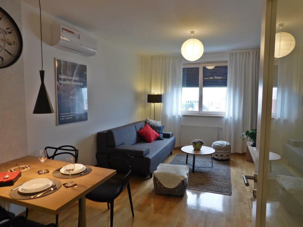 Apartman Nadja Arena Загреб Екстер'єр фото